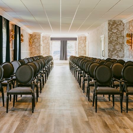 Отель Marine Трун Экстерьер фото The interior of the main conference room