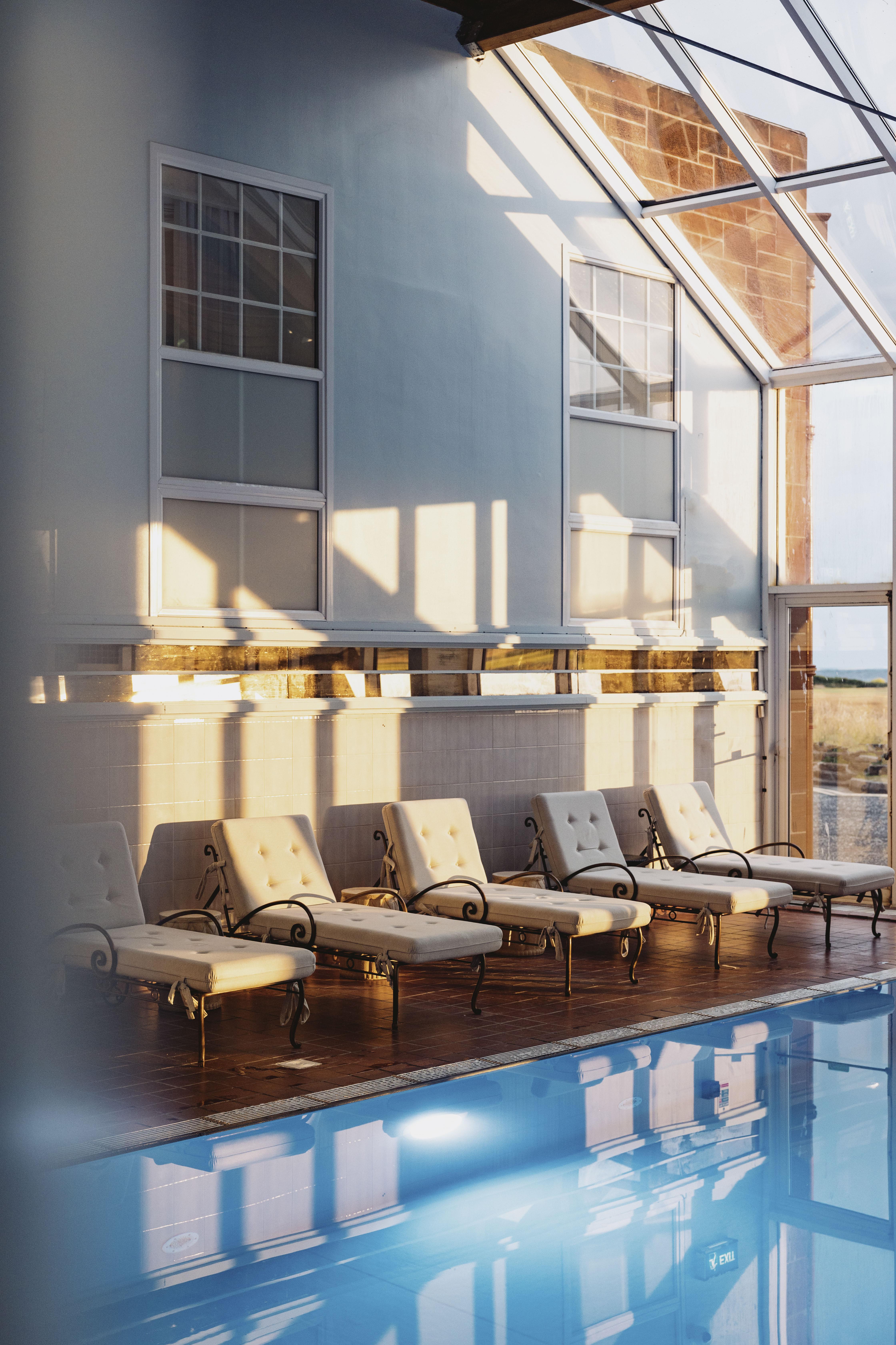 Отель Marine Трун Экстерьер фото The interior of the spa