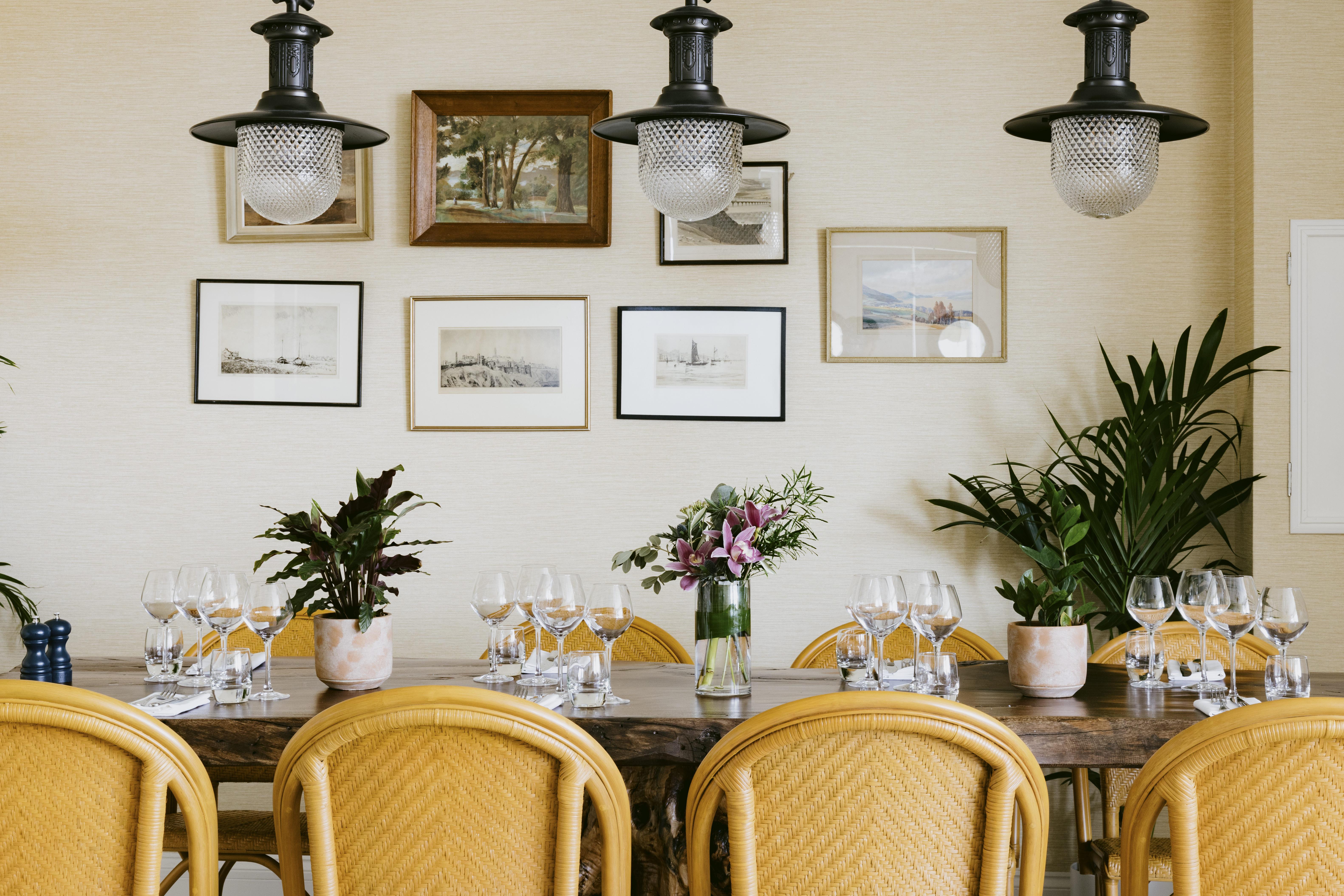 Отель Marine Трун Экстерьер фото The dining room at the restaurant
