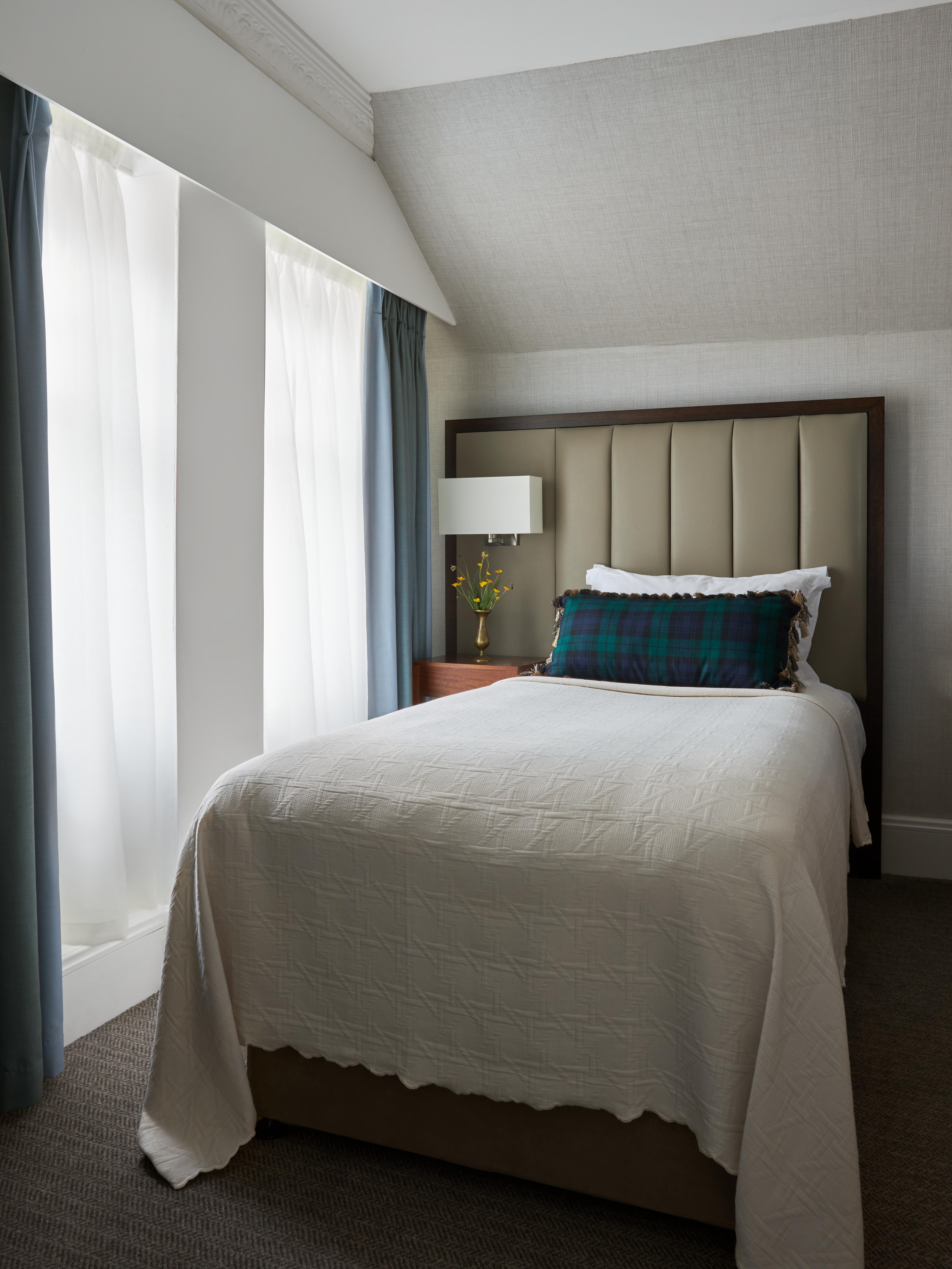 Отель Marine Трун Экстерьер фото A single bed