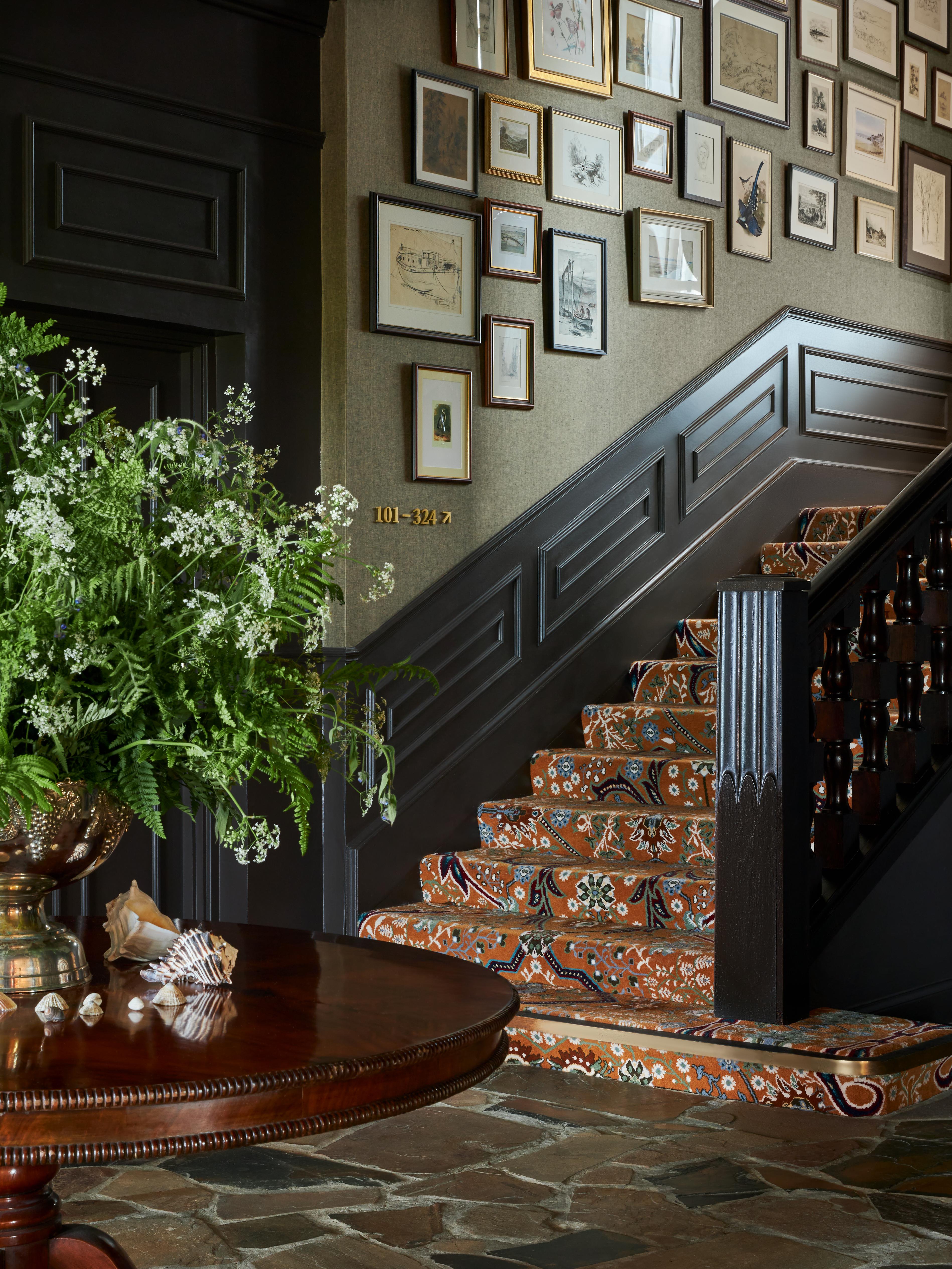 Отель Marine Трун Экстерьер фото Stairway