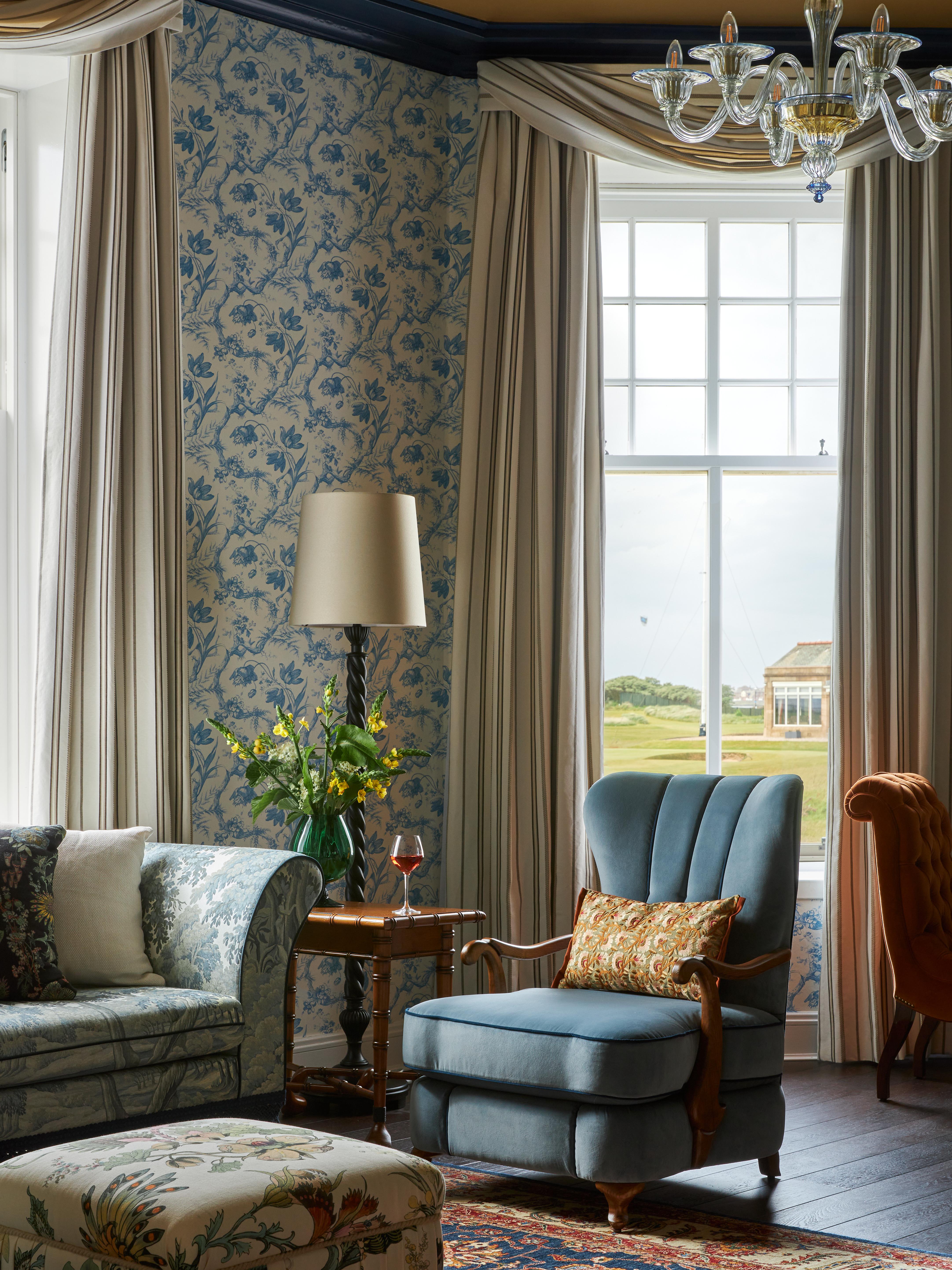 Отель Marine Трун Экстерьер фото Curtains